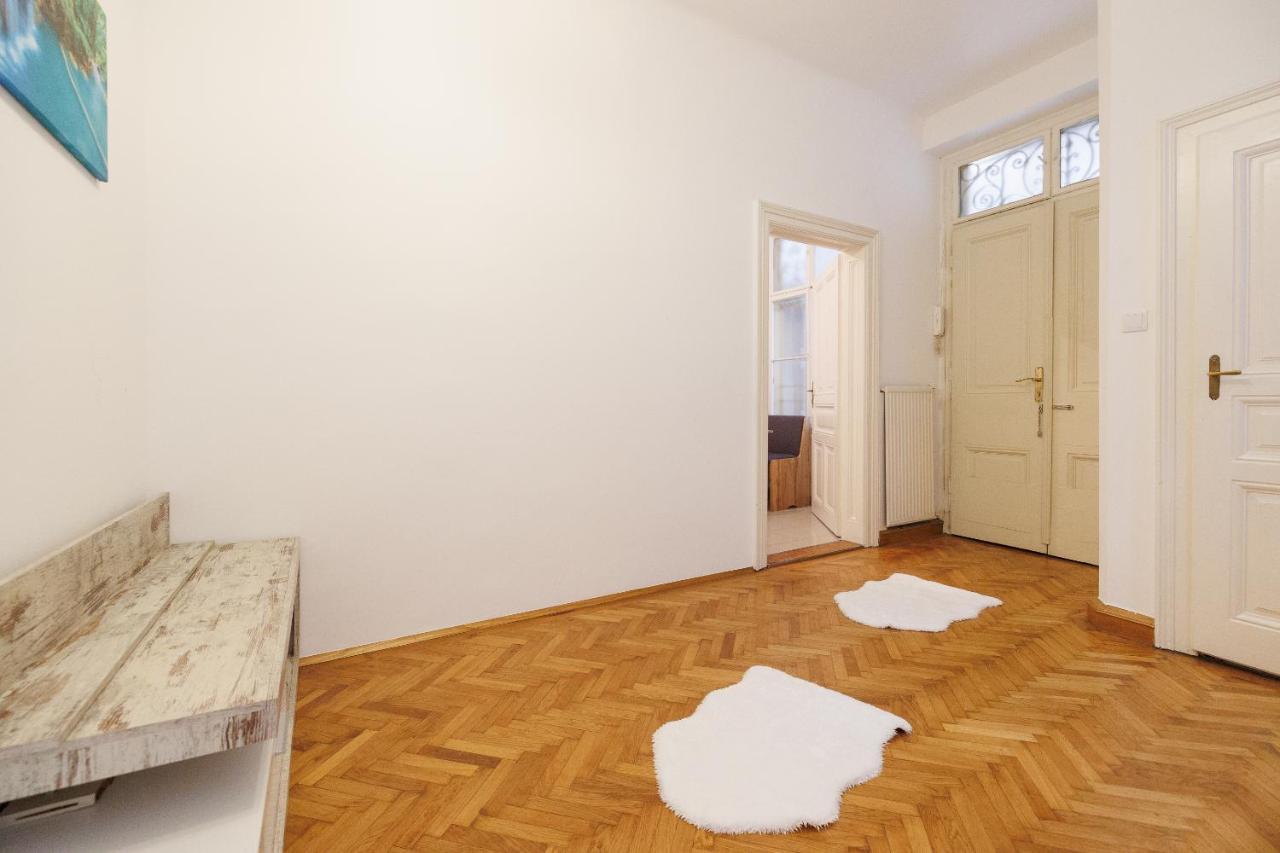 Central Apartment - Private Sauna Vienna Exterior photo