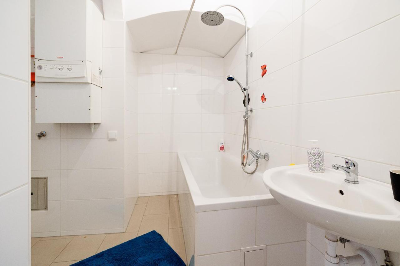 Central Apartment - Private Sauna Vienna Exterior photo